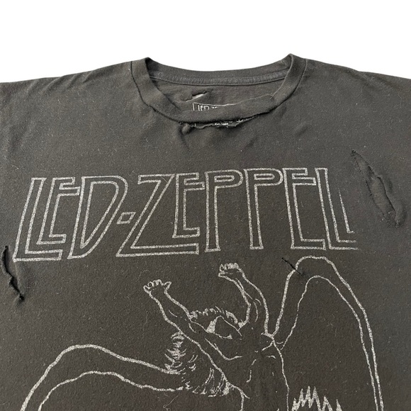 Led-Zeppelin Short Sleeve w/ Custom Cuts - Picture 4 of 7